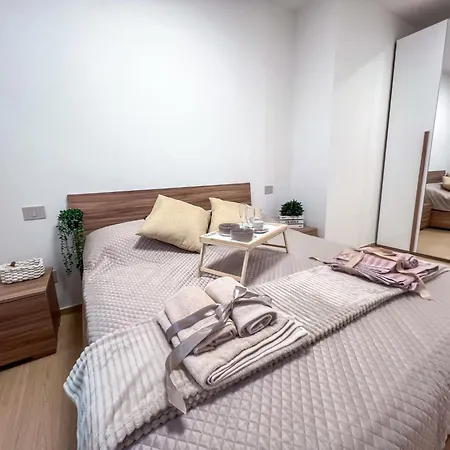 Apartment Panda 2 Piano Terra In Pieno Centroa801